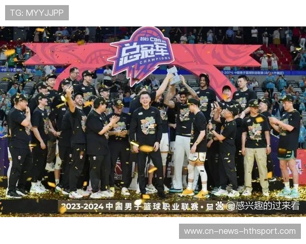 冠军球队球员赛季访谈揭示日常训练秘密,冠军对冠军 冠军球队球员赛季访谈揭示日常训练秘密,冠军对冠军